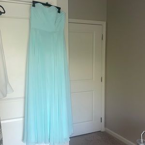 Gorgeous teal blue strapless evening gown size 11